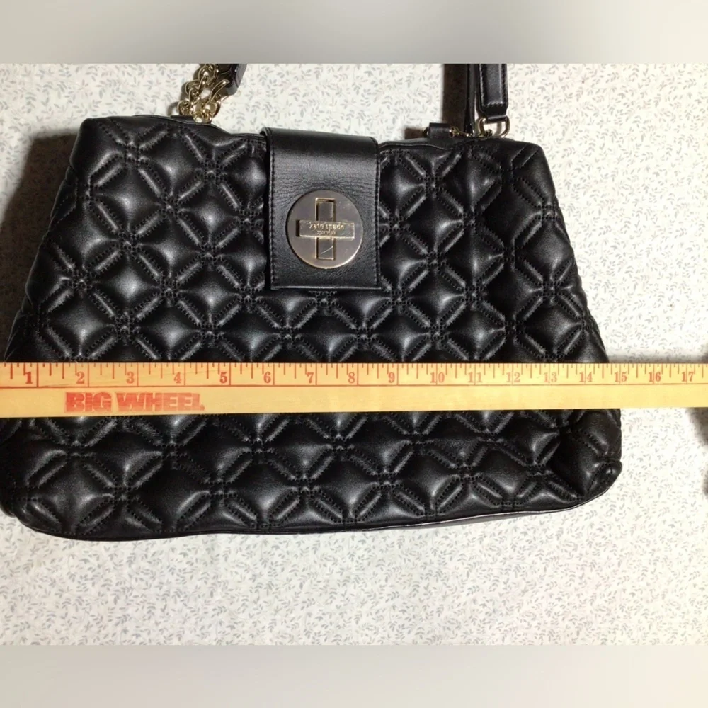 kate spade excellent inside